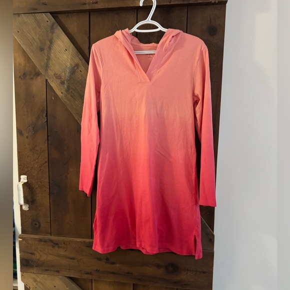Lands' End Other - Lands' End Coral to Red Ombre Swim Coverup